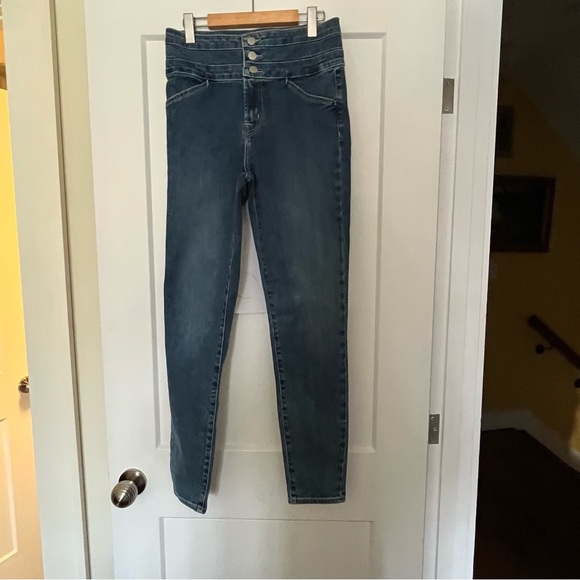 J brand Annalie High Rise Jeans - Picture 5 of 9